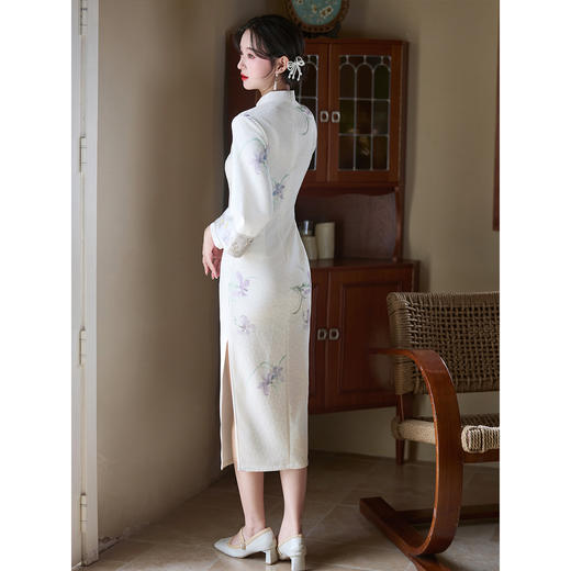 米白色秋冬倒大袖国风旗袍LSB3997 商品图4