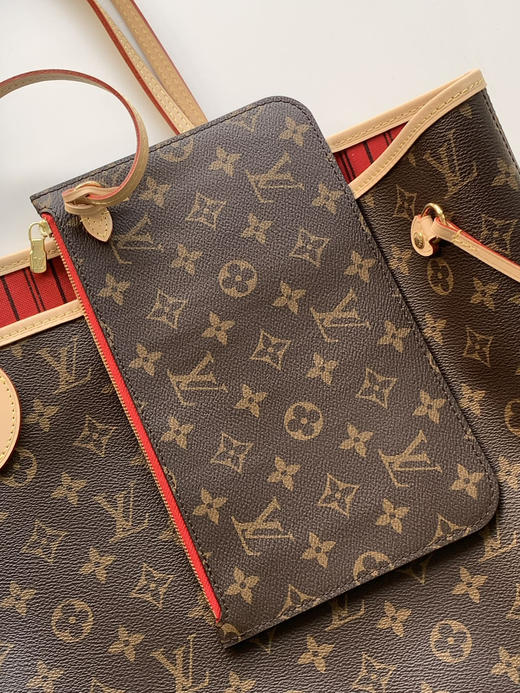 秋冬特惠💰1290 渠道级LV【全钢五金 变码芯片】te级 全套包装 M41177老花红 经典购物袋 中号 商品图6