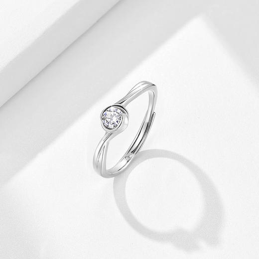 卡蒂罗KADER 璀璨流光女戒  925银璀璨闪锆点缀甜美手捧花造型设计可调节戒  简约百搭女友闺蜜款 商品图1