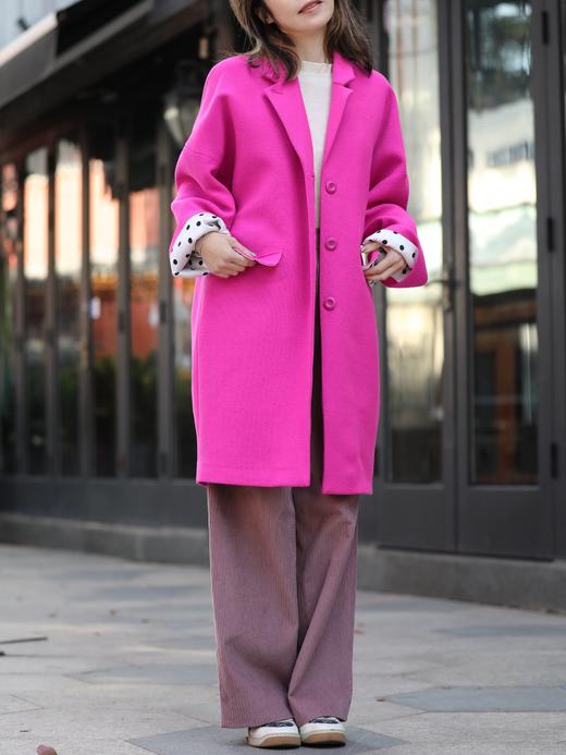 TYNVIE 纯羊毛超大号纽扣外套 - 霓虹粉 商品图1