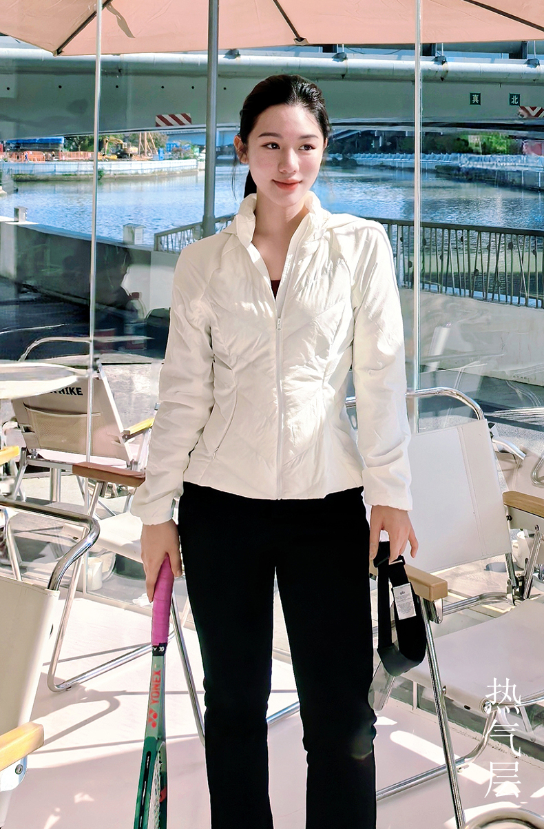 逸红颜明月优选#入冬户外运动『热气层』90大朵白鹅绒短款羽绒服，轻盈暖意小蛮腰