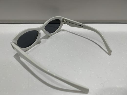 陆家眼镜 普拉达 太阳眼镜女  0PR26ZSF-17K08Z-F【不退不换，介意勿拍】 商品图1