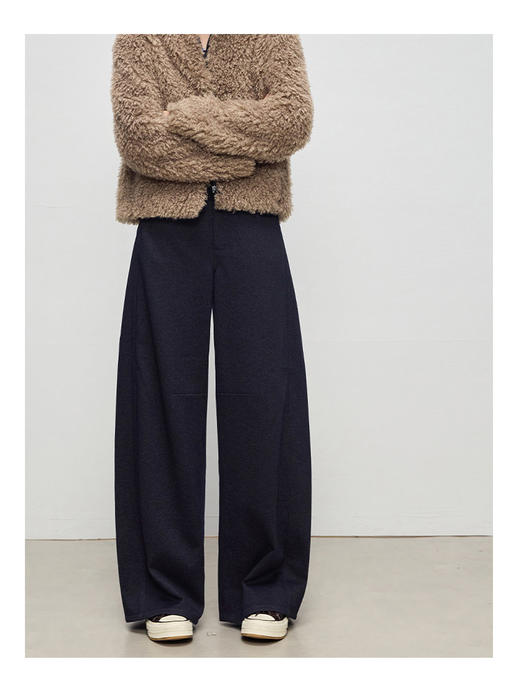 【高品质私服】【D家浮雕提花牛仔窄腰小香蕉裤】垂感饱满还舒弹，既随性不羁，又复古细腻，G1597-CC【无标出货 介意慎拍】 商品图4