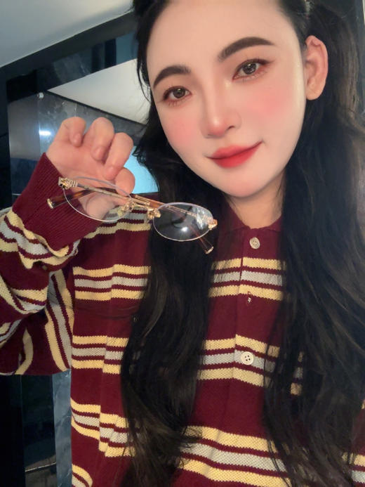 MIU家合金椭圆形眼镜 时尚超轻百搭装饰眼镜 商品图1