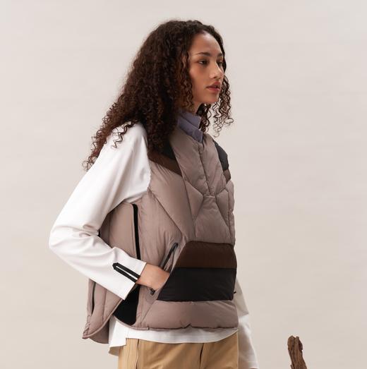 SQUAMISH马甲充棉圆领户外保暖轻便男女款维UPPERVOID二普纬度 商品图2