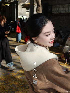 休闲——山羊绒连帽大衣