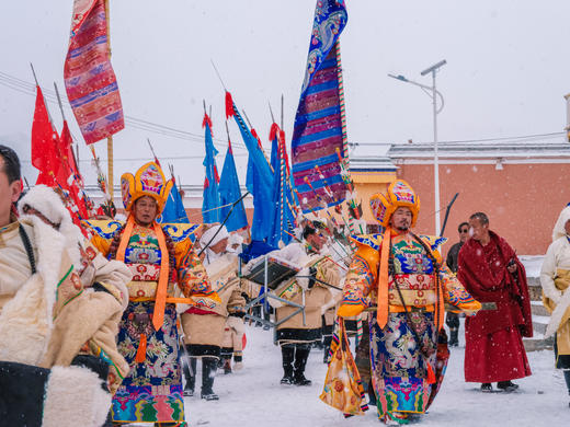 雪域藏节·光影朝圣 【甘南】 正月|郎木寺晒佛节、扎尕那、西仓亮宝节、酥油花灯会、拉卜楞寺、米拉日巴佛阁8天 商品图2