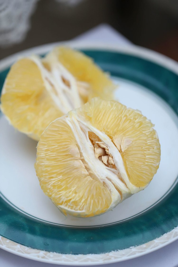 【青悦柚】青悦是青媛的升级版，比青媛口感更鲜嫩，甜度更高，也更多汁呢！福建漳州南靖发货，顺丰、0-5°发泡沫箱、-5--15发泡沫箱+保温袋、-15°以下不建议下单 （冻伤不售后）