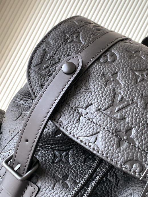 秋冬特惠💰1600 渠道级LV【全钢五金 MB163c01变码芯片】te级LV 全套包装 M20899黑色压花 本款Christopher双肩包 商品图4