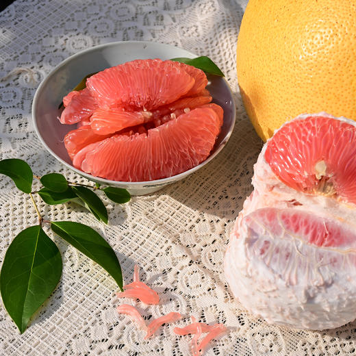 010马家柚  【柚界贵族】【明清贡品】高番茄红素 柚香清新宜人 红色果肉  多汁爽口 清甜回甘【天生皮厚】一柚三吃 商品图1