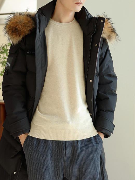 【冬季穿搭万金油  一件顶三件的羊绒衫】男士羊绒衫  100%羊绒面料  亲肤柔软又保暖  款式简约大方  上身稳重有型  给老公、老爸十足关爱~ 商品图8