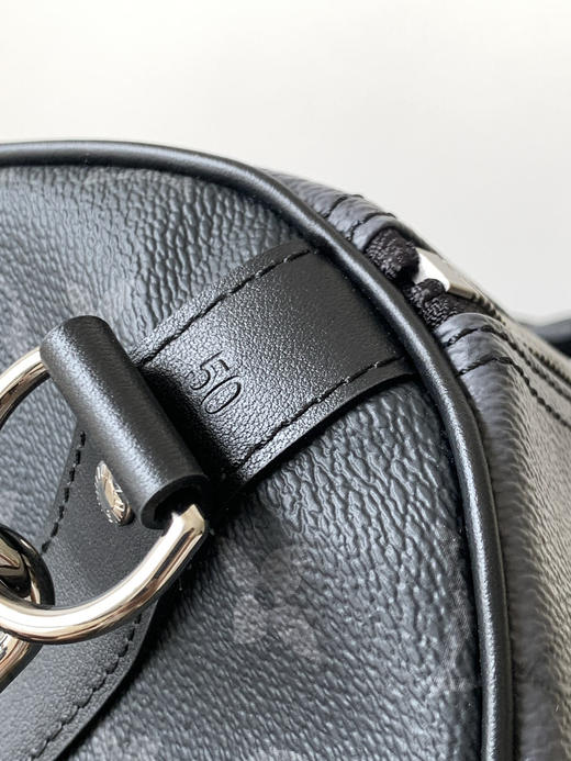 秋冬特惠💰1500 渠道级LV【全钢 MB163c01变码芯片】te级LV 全套包装 M45392黑灰花 Keepall Bandoulière 50 旅行袋 商品图5