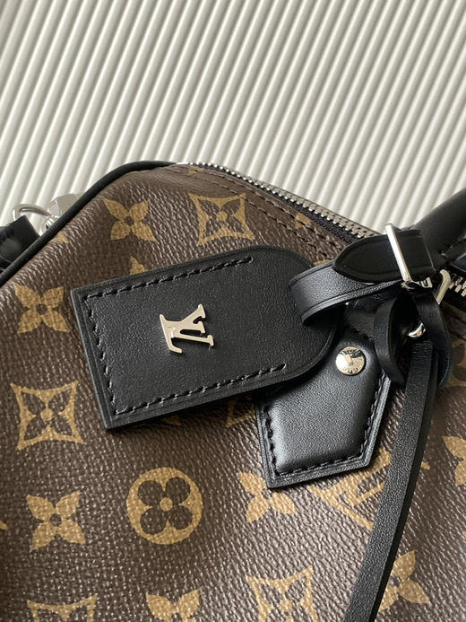 秋冬特惠💰1400 渠道级LV【全钢五金 MB163c01变码芯片】te级LV 全套包装 M12243老花黑皮 Speedy Soft 30 Dark手袋 商品图4