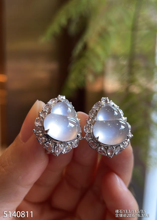 5140811，葫芦耳钉。具体价格微信咨询 商品图0