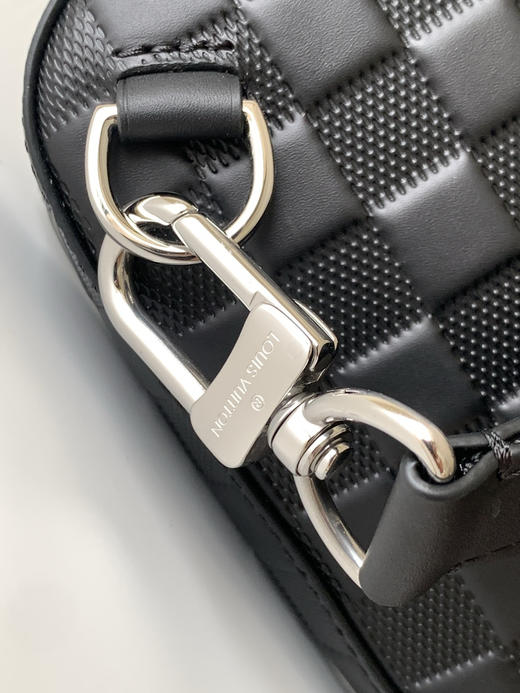 秋冬特惠💰1280 渠道级LV【全钢五金 MB163c01变码芯片】te级LV 全套包装 M45303压格 M45302 本款 Avenue 单肩包 商品图6