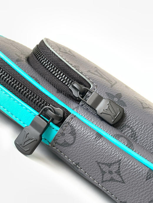 秋冬特惠💰1180 渠道级LV【A钢五金 MB163c01变码芯片】te级LV 全套包装 M11703灰花 本款 Avenue 小号单肩包 商品图6