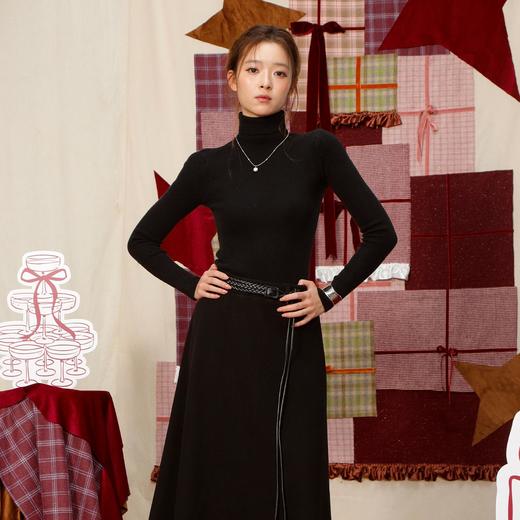 【礼物季】高领修身款针织打底衫-纪念日百货门店同款167746411 商品图0