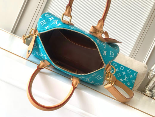 秋冬特惠💰1670 渠道级LV【全钢五金 MB163c01变码芯片】te级LV 全套包装 M14064湖水蓝 本款Speedy P9 Bandoulière30手袋 商品图7