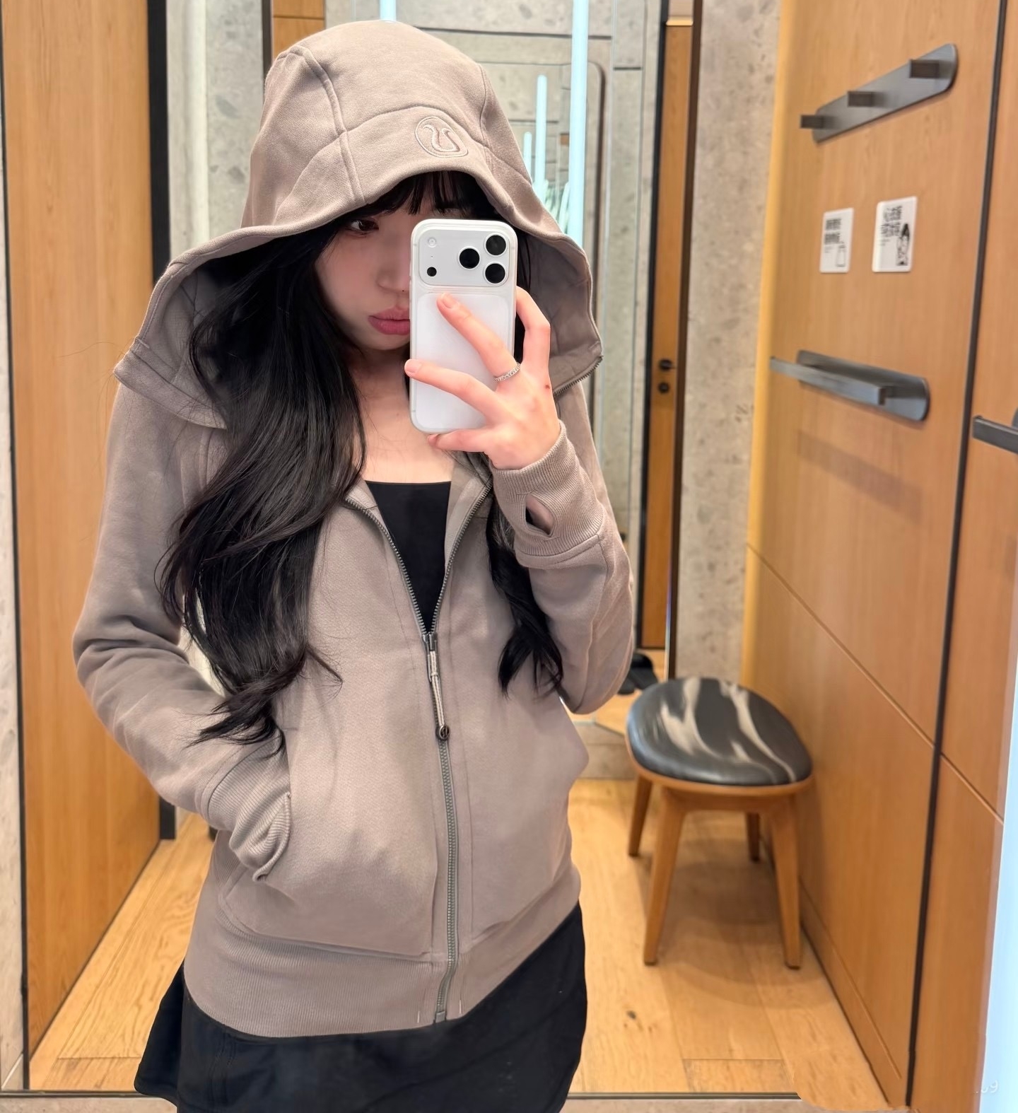 lulu草莓奶昔360度无死角修身款加绒金色拉链卫衣外套！加绒款连帽衫金标外套