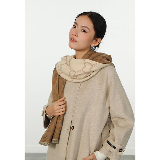 双C奢感围巾-纪念日百货门店同款165200211 商品图4