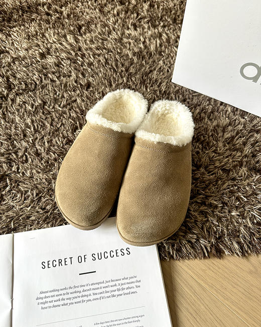 现货 THS-限时 al家 情侣款 一脚蹬勃肯毛毛拖鞋 4色 QZ116 商品图6