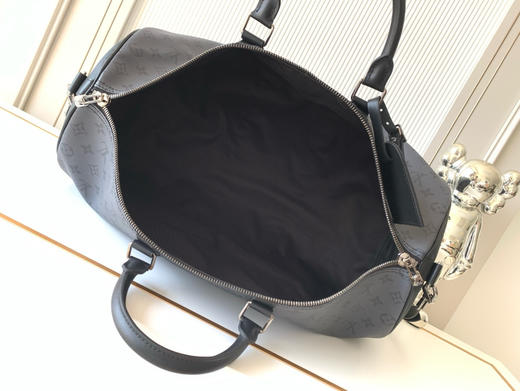 秋冬特惠💰1500 渠道级LV【全钢 MB163c01变码芯片】te级LV 全套包装 M45392黑灰花 Keepall Bandoulière 50 旅行袋 商品图7