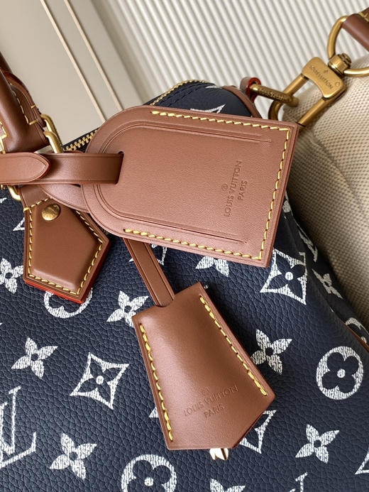 秋冬特惠💰1670 渠道级LV【全钢五金 MB163c01变码芯片】te级LV 全套包装 M15282蓝色布内里 本款Speedy P9 Bandoulière30手袋 商品图6