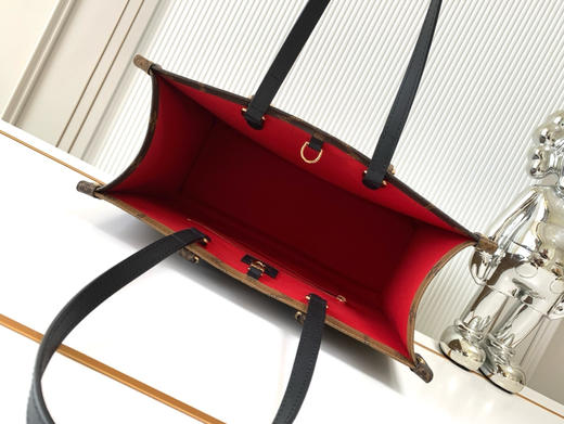 秋冬特惠💰1160 渠道货LV【全钢五金 MB163c01变码芯片】te级LV 全套包装 M45321 黑皮肩带托特包 Onthego 中号手袋 商品图6