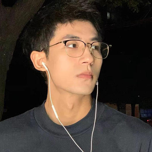 【赠送盒子！框型耐看】硅胶鼻孔，贴合鼻梁，男女同款文艺眼镜框理工男近视可配高颜值眉线半框素颜防蓝光小红书平光镜。rd 商品图2