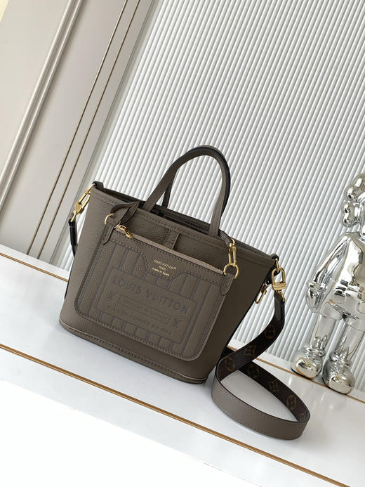 秋冬特惠💰1380 渠道级LV【全钢五金 变码芯片】te级LV 全套包装 M12109 老花 Neverfull Bandoulière Inside Out BB手袋 商品图8