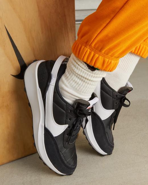 黑5折上折！Nike耐克华夫女鞋 复古休闲的完美结合 商品图3