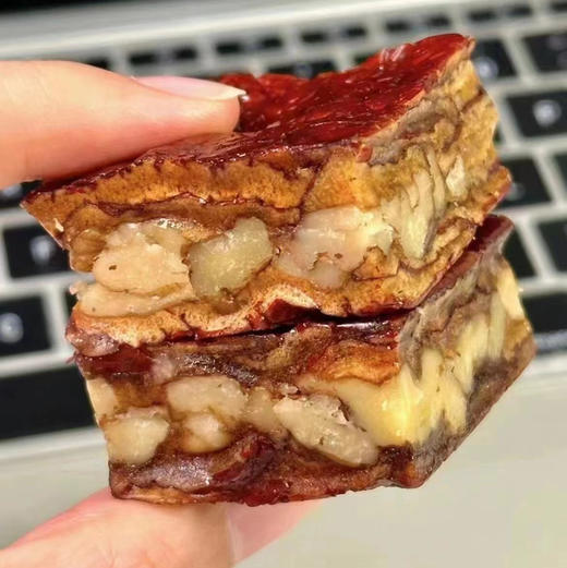 【枣夹核桃】红枣香味浓郁，精选上等核桃仁，配料表只有枣和核桃，健康好吃又营养 商品图1