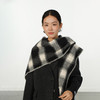 复古格纹多用披肩女围巾-纪念日百货门店同款166595471 商品缩略图3