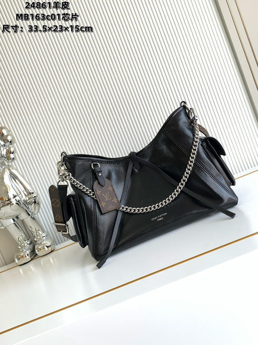 秋冬特惠💰1380 渠道级LV【全钢五金 MB163c01变码芯片】te级LV 全套包装 本款 M24861黑色 M12579灰色 CarryAll Cargo 小号手袋 商品图0