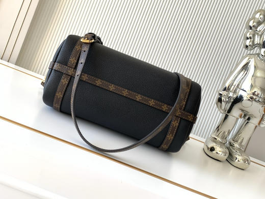 秋冬特惠💰1490 渠道级LV【全钢五金 MB163c01变码芯片】te级LV 全套包装 M26039黑色 本款 Express 小号手袋 商品图3