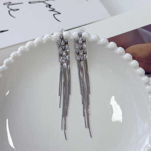 气质流苏长款链条式设计银针耳环-纪念日百货门店同款167796055 商品图2