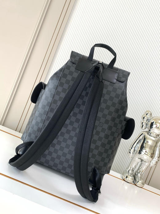 秋冬特惠💰1500 渠道级LV【全钢五金 MB163c01变码芯片】te级LV 全套包装 M41379黑格
 多功能Christopher 双肩包 商品图2