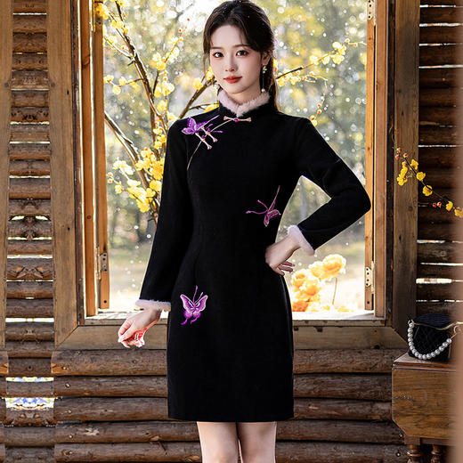 WC9596 黑色旗袍2025秋冬款中国风优雅气质短款莱奥尼加绒加厚显瘦修身 商品图0