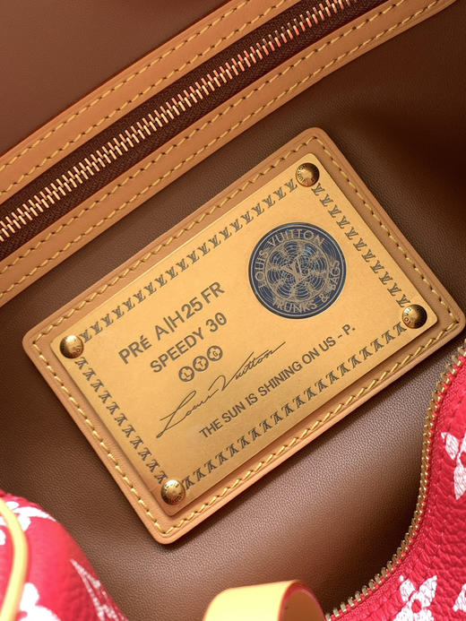 秋冬特惠💰1670 渠道级LV【全钢五金 MB163c01变码芯片】te级LV 全套包装 M14064玫红色 本款Speedy P9 Bandoulière30手袋 商品图8