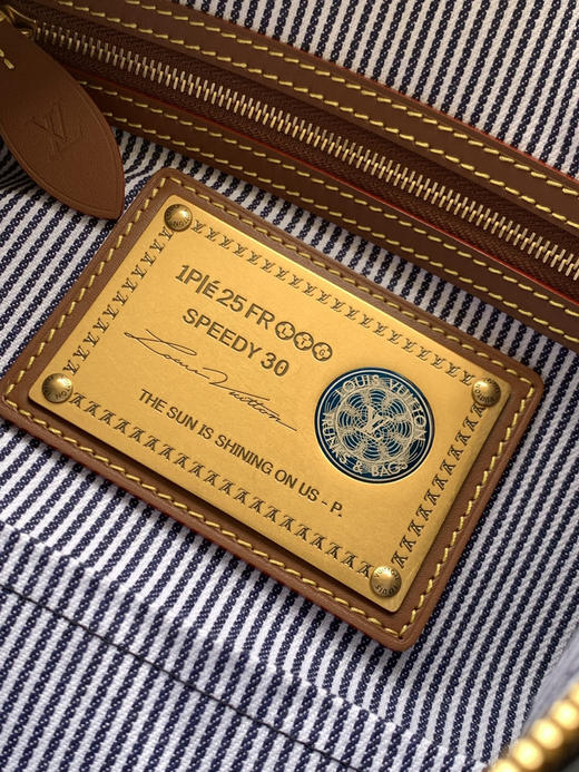 秋冬特惠💰1670 渠道级LV【全钢五金 MB163c01变码芯片】te级LV 全套包装 M15282蓝色布内里 本款Speedy P9 Bandoulière30手袋 商品图8