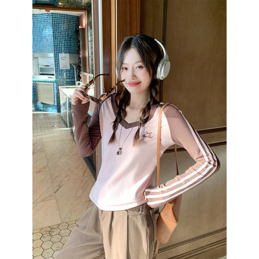 <曾小咸推荐> 美式v领拼接粉色长袖t恤 日常139.99 立减80 秒杀59.99！！ 商品图3