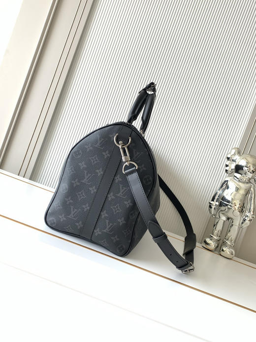 秋冬特惠💰中号45cm💰1430 大号50cm💰1530 特大号55cm💰1630 渠道级LV【精钢五金 MB163c01变码芯片】M40569 M40568 M40605黑花旅行手提包 商品图1