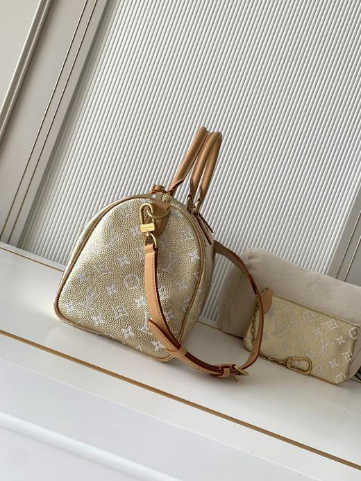 秋冬特惠💰1670 渠道级LV【全钢五金 MB163c01变码芯片】te级LV 全套包装 M14064金色 本款Speedy P9 Bandoulière30手袋 商品图1