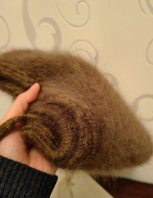 1122-3 原材百分百 小禾羊绒拉绒 巴拉克啦法帽 无领衣服大救星 商品图6