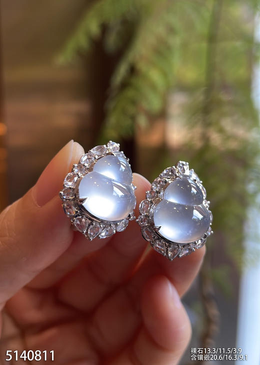 5140811，葫芦耳钉。具体价格微信咨询 商品图1