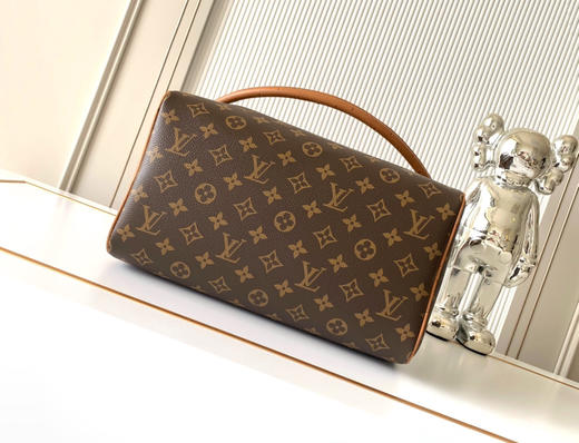秋冬特惠💰1450 渠道级LV【全钢五金 MB163c01变码芯片】te级LV 全套包装 M87212鸵鸟纹珠链 Speedy Soft 30 Boho手袋 商品图3