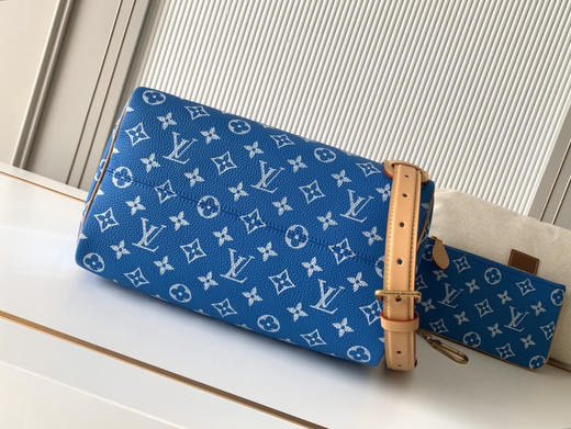 秋冬特惠💰1670 渠道级LV【全钢五金 MB163c01变码芯片】te级LV 全套包装 M14074中蓝 本款Speedy P9 Bandoulière30手袋 商品图3