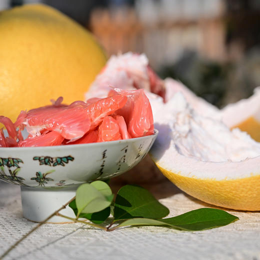 010马家柚  【柚界贵族】【明清贡品】高番茄红素 柚香清新宜人 红色果肉  多汁爽口 清甜回甘【天生皮厚】一柚三吃 商品图2