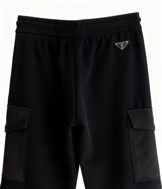 Pr@da，男士侧口袋棉质加绒卫裤。   灰色。黑色 商品图4