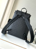 秋冬特惠💰1600 渠道级LV【全钢五金 MB163c01变码芯片】te级LV 全套包装 M20899黑色压花 本款Christopher双肩包 商品缩略图2